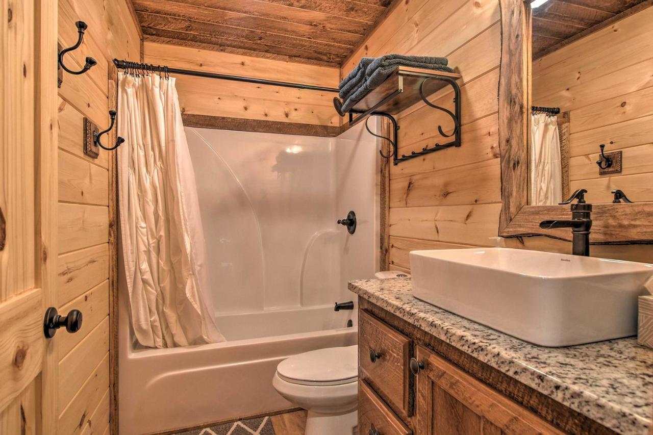 Modern Murphy Cabin With Nottely River Views! Luaran gambar