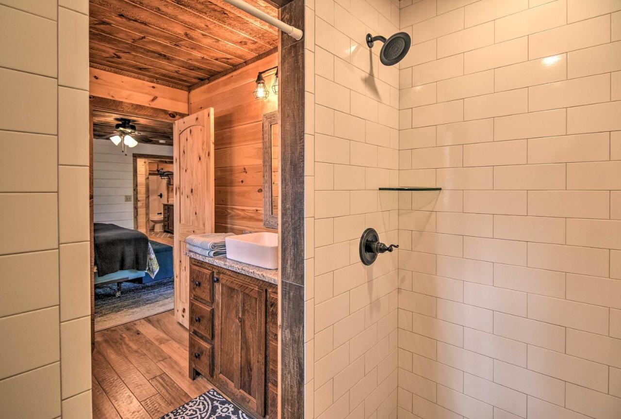 Modern Murphy Cabin With Nottely River Views! Luaran gambar